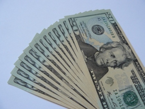 Product picture make at least 500 every day